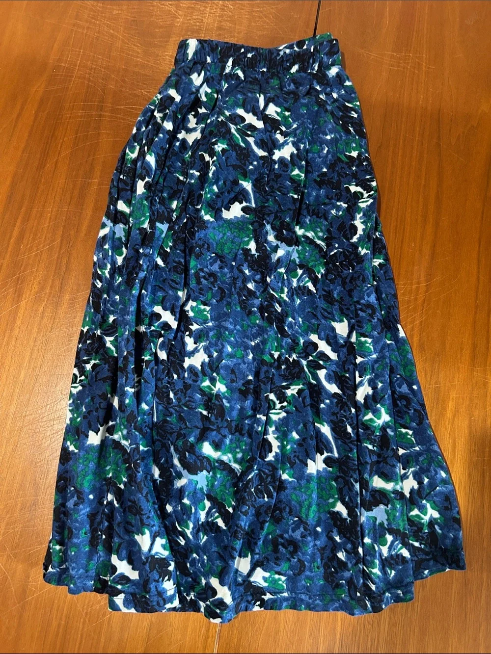 GAP Floral Pleated Skirt